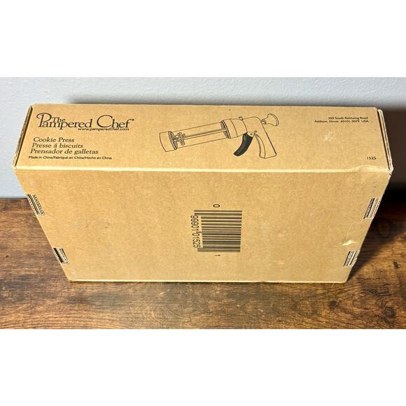 Pampered Chef Cookie Press Set 16 Decorator Discs 1525 Model +Recipes 2B5 - Picture 3 of 8